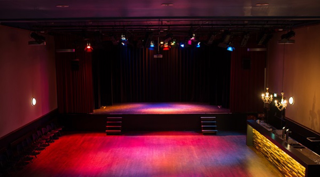 de-zaal.jpg de-zaal.jpg