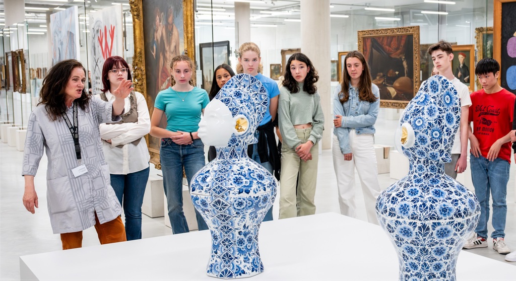 KOS Lotte CT.jpg KOS Lotte CT.jpg