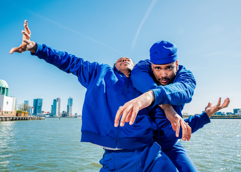 HR BLUE Liggend Maas Theater En Dans Foto Door Hilde Harshagen